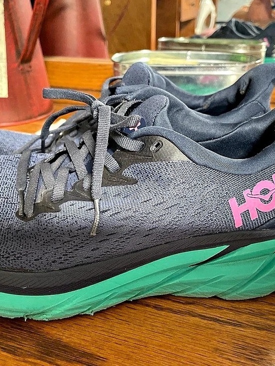 Hoka Shoes - Hoka Clifton 9 Athletic Shoes Blue & Green US 7